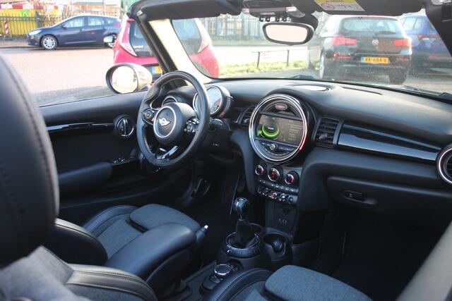 Mini COOPER S Mini Cabrio 2.0 Chili Serious Business ?Camera?Luxe stoelen?Rijklaar?