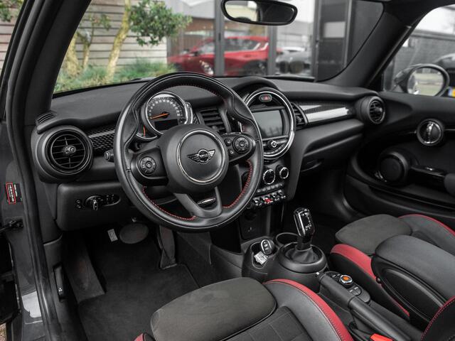 Mini COOPER S 2.0 Pepper Pano Schaal Stoelv