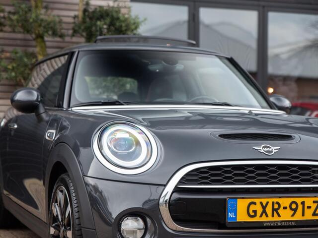 Mini COOPER S 2.0 Pepper Pano Schaal Stoelv