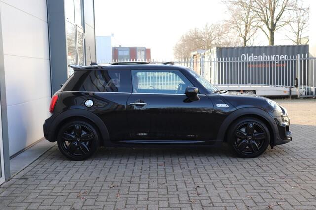 Mini COOPER S MINI 3-deurs COOPER S AUT MY21 / Hammersmith / JWC Pakket / Pano
