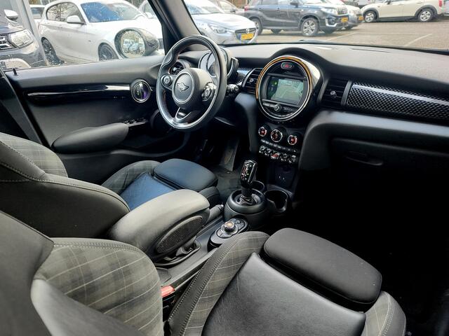Mini COOPER S Mini 2.0 CHILI AUTOMAAT Navigatie | Stoelverwarming | Camera