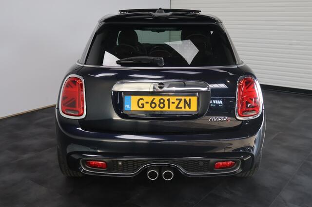 Mini COOPER S 2.0 60 Years Editie | Panorama | Automaat