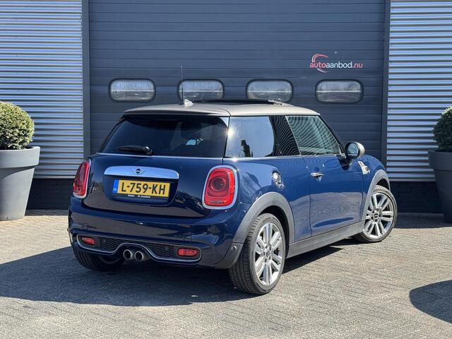 Mini COOPER S Mini 2.0 Chili Serious Business | Panoramadak | Navigatie | Lederen Bekleding | Climate Control |