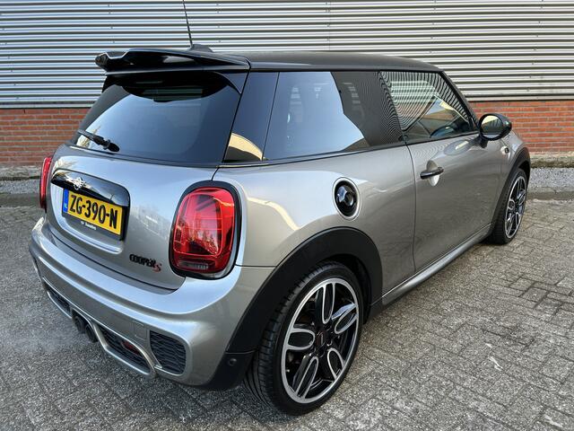 Mini COOPER S Mini 2.0 Knightsbridge Edition | JCW | Carplay | Panoramadak | H/K |