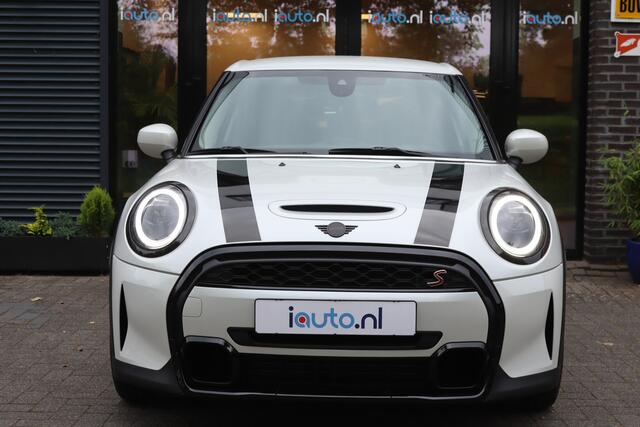 Mini COOPER S Mini 2.0 178PK Aut. LED/Navi +/Keyless/Camera/Virtual Cockpit/Apple CarPlay/DAB
