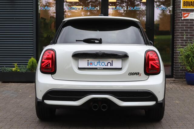 Mini COOPER S Mini 2.0 178PK Aut. LED/Navi +/Keyless/Camera/Virtual Cockpit/Apple CarPlay/DAB