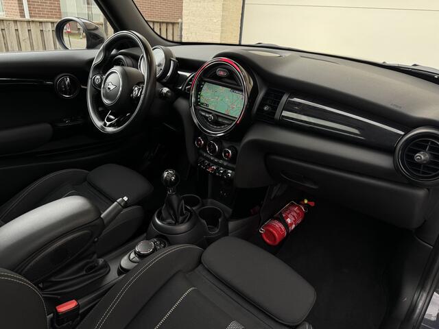 Mini COOPER S Mini 2.0 192pk Chili Panoramadak Carplay Sportstoelen Led Navi 17" Pdc