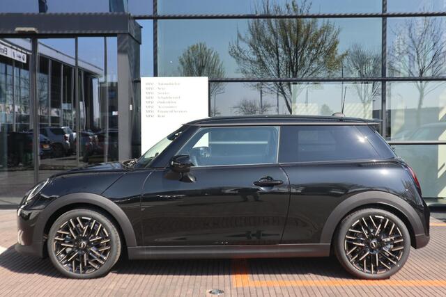 Mini COOPER S 3-deurs / Favoured Trim + Pakket M