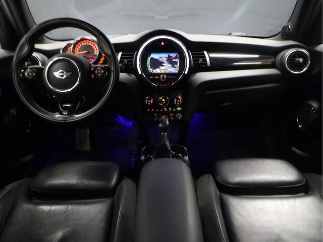 Mini COOPER S Mini 2.0 Chili Serious Business [HARMAN/KARDON, SFEERVERLICHTING, VOL LEDER, STOELVERWARMING, PDC ACHTER, BLUETOOTH, NAVI, CRUISE, NIEUWSTAAT]