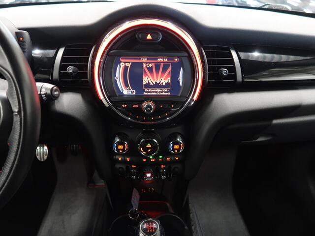 Mini COOPER S Mini 2.0 JCW pakket 2e Eigenaar Zeer nette staat Sportstoelen Dealer onderhouden Extra getint glas Stoelverwarming Bonnet stripes John Cooper Works pakket