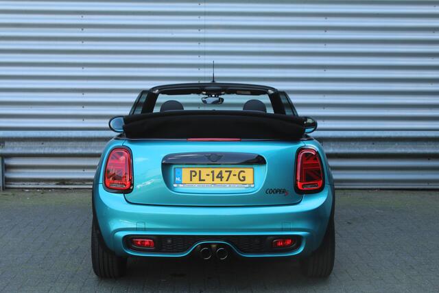 Mini COOPER S 2.0 192pk Chili Serious Business 10.080km Cabrio Clima Cruise 17"LMV Windscherm Stoelverwarming