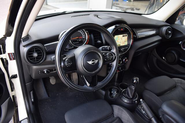 Mini COOPER S Mini 2.0 Chili Serious Business | Half Leer | Stoelverw. | Climate | Cruise | 18" LM