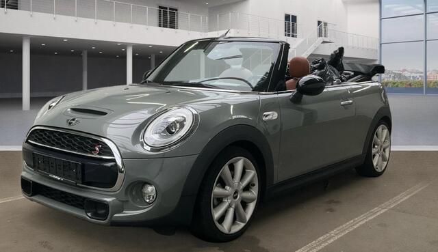 Mini COOPER S Mini Cabrio 2.0 Leder/Stoelverwarming/2 sets velgen.
