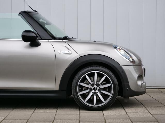 Mini COOPER S Mini Cabrio 2.0 192pk Chili Automaat Headup display / LED / Leder / Stoelverwarming