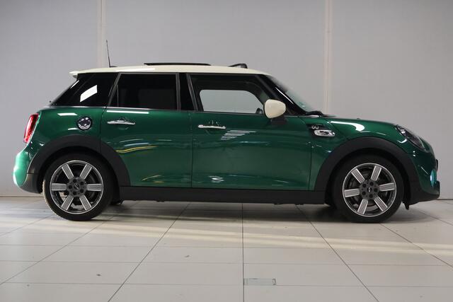 Mini COOPER S Mini 2.0 60 Years Edition | Panoramadak | Harman Kardon | Stoelverwarming | Leer