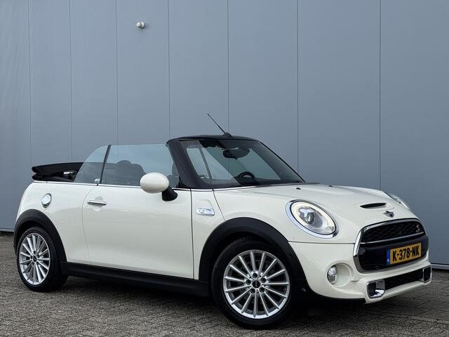 Mini COOPER S Mini Cabrio 2.0 Chili Automaat Navigatie/LED.