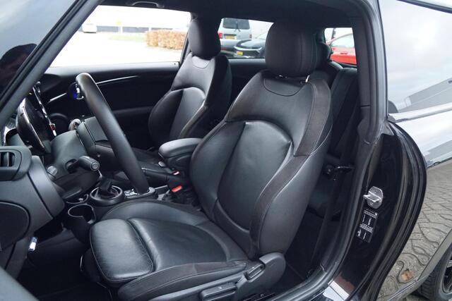 Mini COOPER S Mini 2.0 180PK *HANDGESCHAKELD* + JCW KIT / KEYLESS