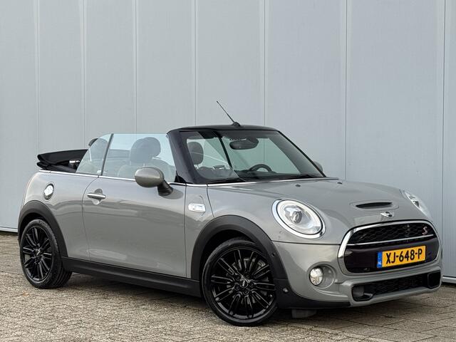 Mini COOPER S Mini Cabrio 2.0 Chili Serious Business Automaat