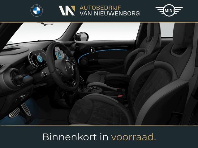 Mini COOPER S Mini 2.0 John Cooper Works | Panoramadak | JCW Sportstoelen | Head-Up | Adaptive Cruise | Stoel- & Stuurverwarming | 18 inch JCW L.M. | 1e Eig. Dealer O.H.