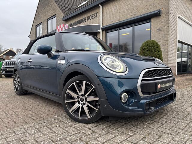 Mini COOPER S Mini Cabrio 2.0 Automaat Sidewalk Edition Camera / Leder / Premium Sound