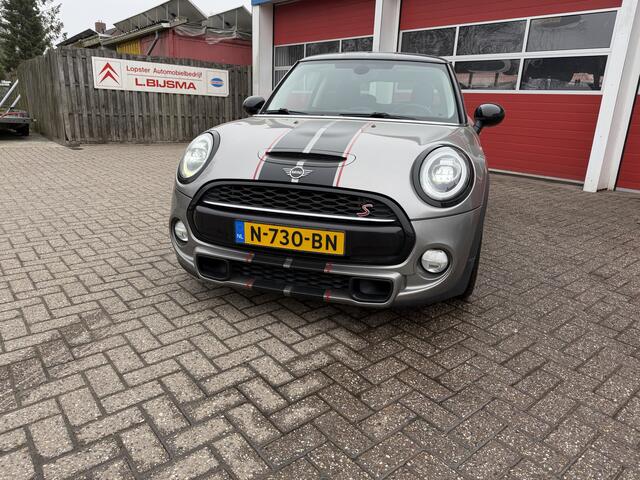 Mini COOPER S Mini 2.0 192 PK | Chili | Navigatie | Climate Control | Super netjes ! |