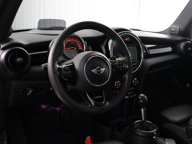 Mini COOPER S Mini 2.0 Chili Serious Business (NL-Auto / Pano / H&K / HUD / Navi / Cruise)