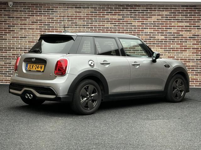 Mini COOPER S Mini 2.0 Essential Garantie tot 11-2027 | Dealer | Camera | Stoelverwarming (verkoper niet te pakken te krijgen JSF22R zelfde)