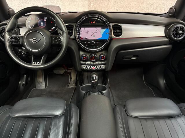 Mini COOPER S 2.0 Full Option 164Pk Automaat (PANORAMADAK, YOUNIQUE TRIM, VIRTUAL COCKPIT, APPLE CARPLAY, GROOT NAVI, CAMERA, LEDER, HARMAN/KARDON, SPORTSTOELEN, STOELVERWARMING, ADAPTIVE CRUISE, GETINT GLAS, NIEUWSTAAT)