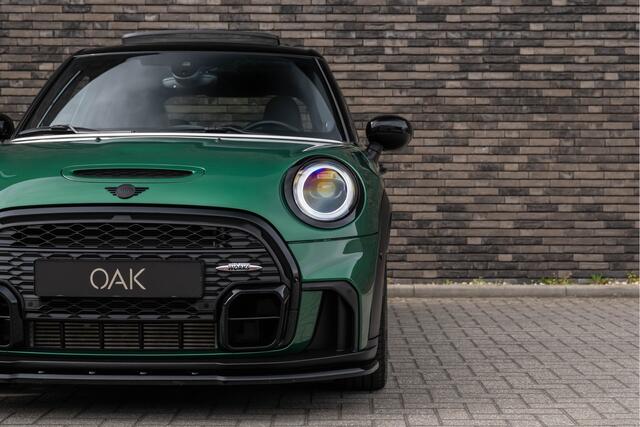 Mini COOPER S Mini 2.0 Rockingham GT Edition | Panorama | Schaalstoelen | Navi | Camera | 18"LM | NL Auto | British Racing Green