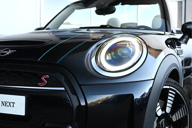 Mini COOPER S Cabrio Automaat / Sportstoelen / Comfort Access / Achteruitrijcamera / Head-Up / Stoelverwarming / Adaptieve LED / Cruise Control