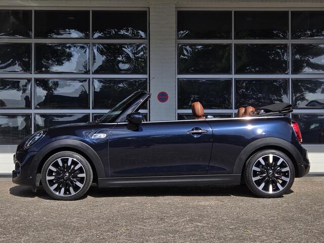 Mini COOPER S Mini Cabrio 2.0 Chili | SPORTSTOELEN | LEDER | STOELVERWARMING | KEYLESS ENTRY | CAMERA | VOORRUIT VERWARMING |