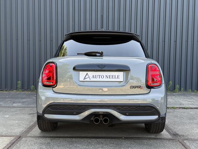 Mini COOPER S 5-Deurs 2.0 Camden Panoramadak, Sfeer
