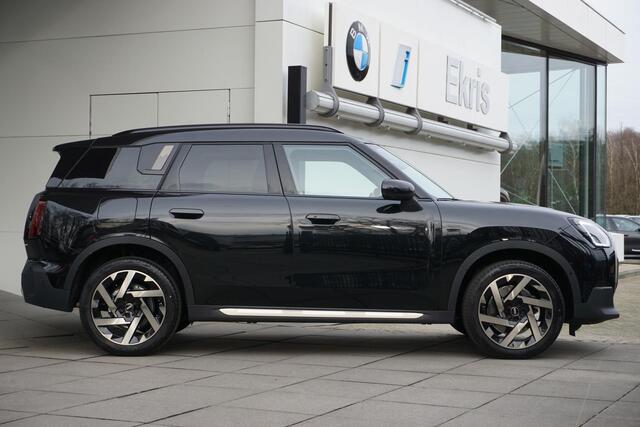 Mini COUNTRYMAN C Aut. Favoured Trim + Package L Harman Kardon / Panoramadak / 19" LMV / Driving Assistant Plus