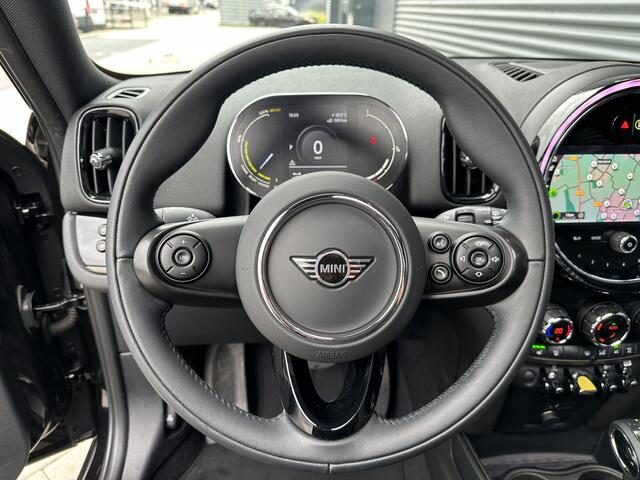 Mini COUNTRYMAN 2.0 Cooper S E ALL4 Pano/Apple/LED