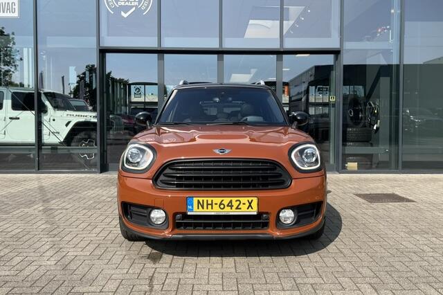 Mini COUNTRYMAN 1.5 COOPER Chili / Navigatie / HUD / Panorama dak / 19 inch