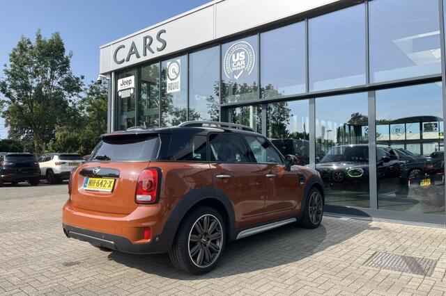 Mini COUNTRYMAN 1.5 COOPER Chili / Navigatie / HUD / Panorama dak / 19 inch