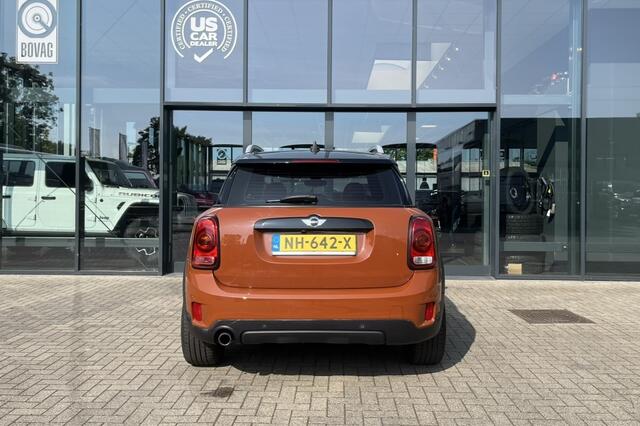 Mini COUNTRYMAN 1.5 COOPER Chili / Navigatie / HUD / Panorama dak / 19 inch