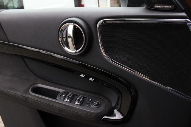 Mini COUNTRYMAN 1.5 COOPER Chili / Navigatie / HUD / Panorama dak / 19 inch