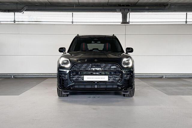 Mini COUNTRYMAN Electric E John Cooper Works 66.5 kWh | Pakket S | Dak en spiegelkappen in Jetblack