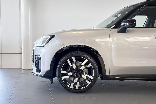 Mini COUNTRYMAN Electric E John Cooper Works 66.5 kWh | JCW stoelen | Glazen Panoramadak | Stoelverwarming |