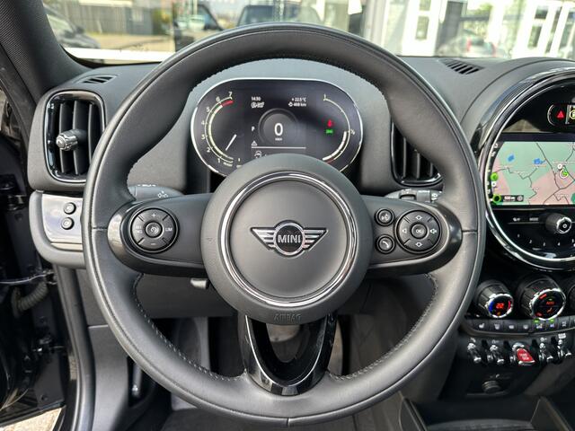 Mini COUNTRYMAN 1.5 Cooper Chili Pano/Harman Kardon/Apple