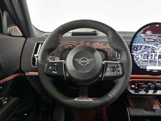 Mini COUNTRYMAN SE ALL4 | John Cooper Works | Pakket XL | 19inch zwart | Panoramadak | Trekhaak