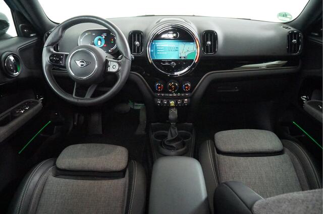 Mini COUNTRYMAN 2.0 Cooper S E ALL4 Classic | Camera | Stl. verw. | Cruise adaptief |