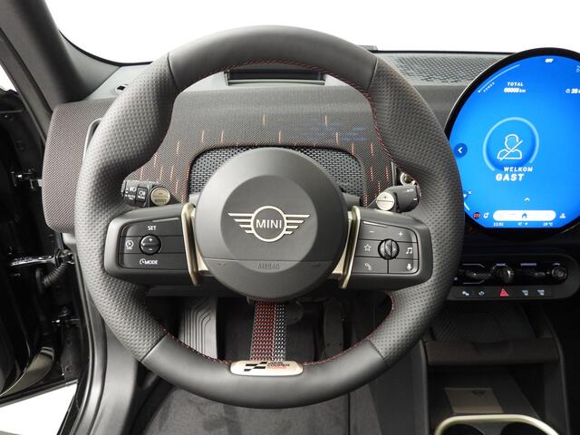 Mini COUNTRYMAN Cooper JCW uitvoering / Panoramadak / Trekhaak / LED / Head-up / Harman Kardon / Alu wielen 20 inch