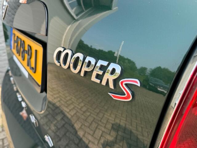 Mini COUNTRYMAN 2.0 Cooper S JCW + Head up + Leder + Panorama - Full Options!