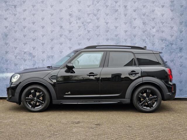 Mini COUNTRYMAN 1.5 Cooper ALL4 | Automaat | JCW Exterior Pack | Black Pack | Leder | Stoelverwarming | LED | Keyless Entry | Navi | Camera