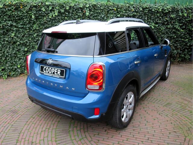 Mini COUNTRYMAN 1.5 Cooper Chili F60 automaat met Pano.dak, elek. A.klep, HK-audio en 17"