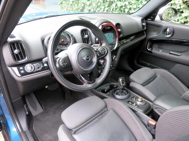 Mini COUNTRYMAN 1.5 Cooper Chili F60 automaat met Pano.dak, elek. A.klep, HK-audio en 17"