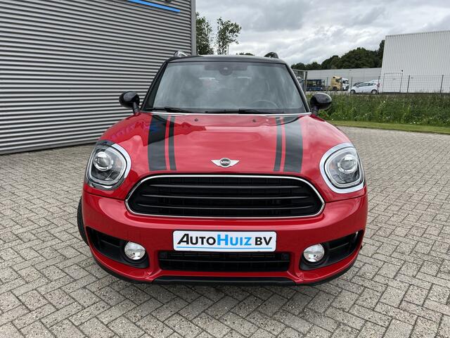 Mini COUNTRYMAN Mini 1.5 Cooper Chili LED Leder PDC Stoelverwarming Sportstoelen Keyless Entry Trekhaak (t.b.v Fietsendrager)