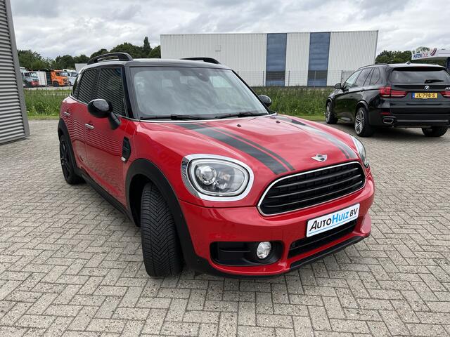 Mini COUNTRYMAN Mini 1.5 Cooper Chili LED Leder PDC Stoelverwarming Sportstoelen Keyless Entry Trekhaak (t.b.v Fietsendrager)